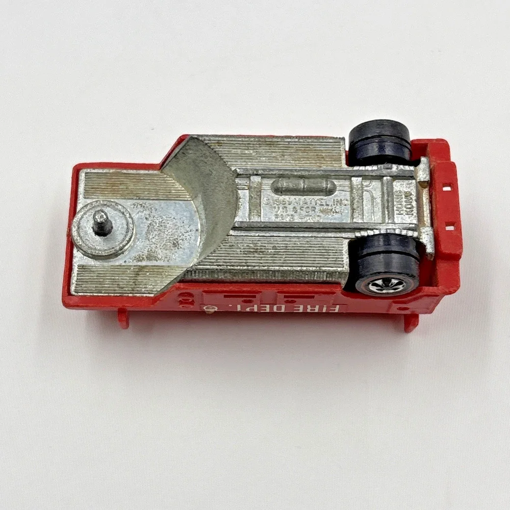 Hot Wheels Redline The Heavyweights RED FIRE TRUCK ENGINE 1969